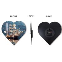 Hartvormige Wandklok met Zeilschip – 30 cm – Stil Uurwerk – Sfeervolle Maritieme Klok